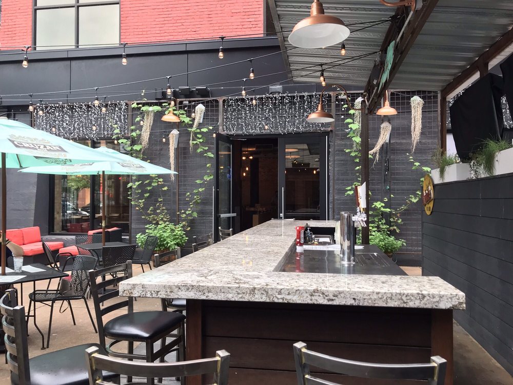 GR patio bar counter